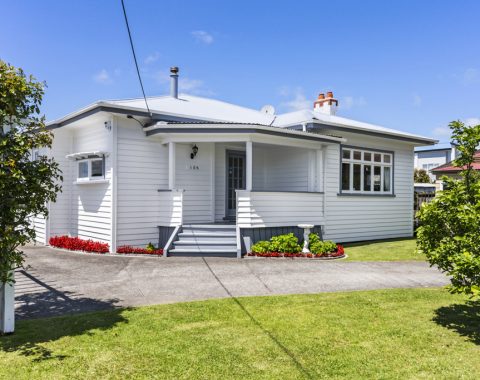 1024px.172726280__1762210748-22206-1349961326-328-17photoprint