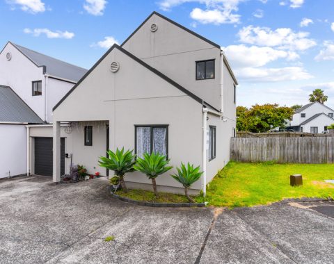 1024px.183334961__1768877616-72616-Blumhardt1