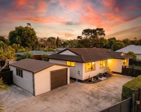 1024px.186581765__1770778943-62197-121Godley